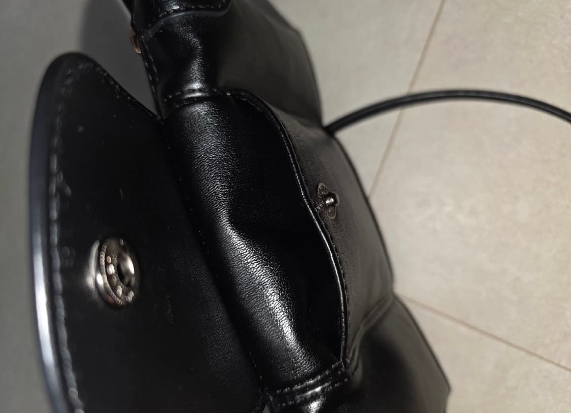 롱샴 양가죽 크로스백  상품이미지3