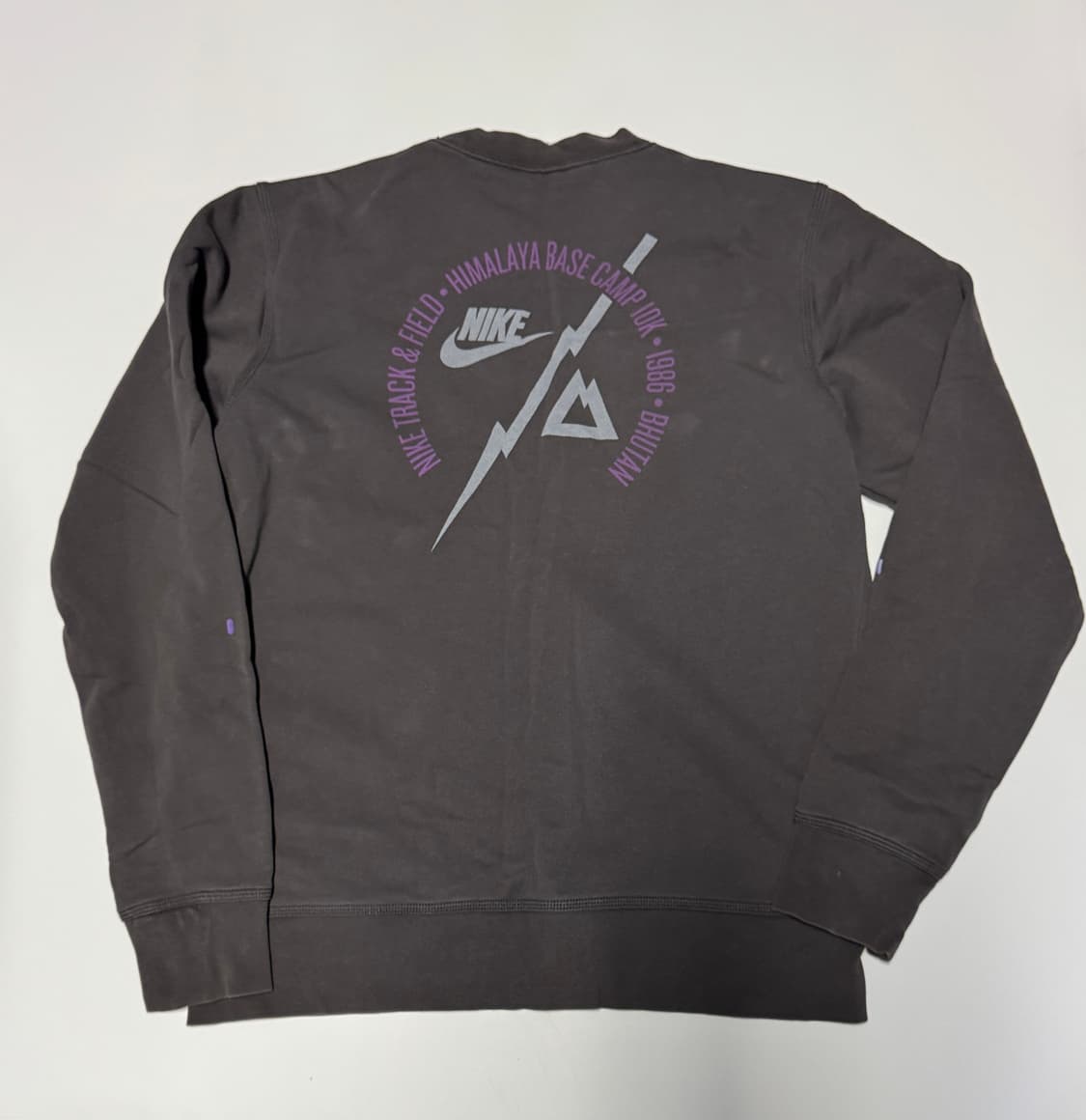 나이키 올드스쿨 Track & Field 백 프린팅 맨투맨 XL 상품이미지1