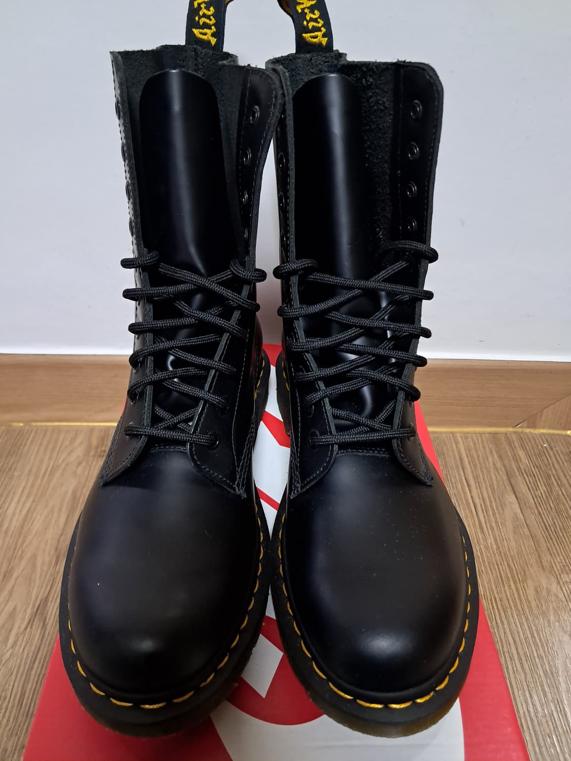 닥터마틴 10홀 부츠 270 상품이미지2