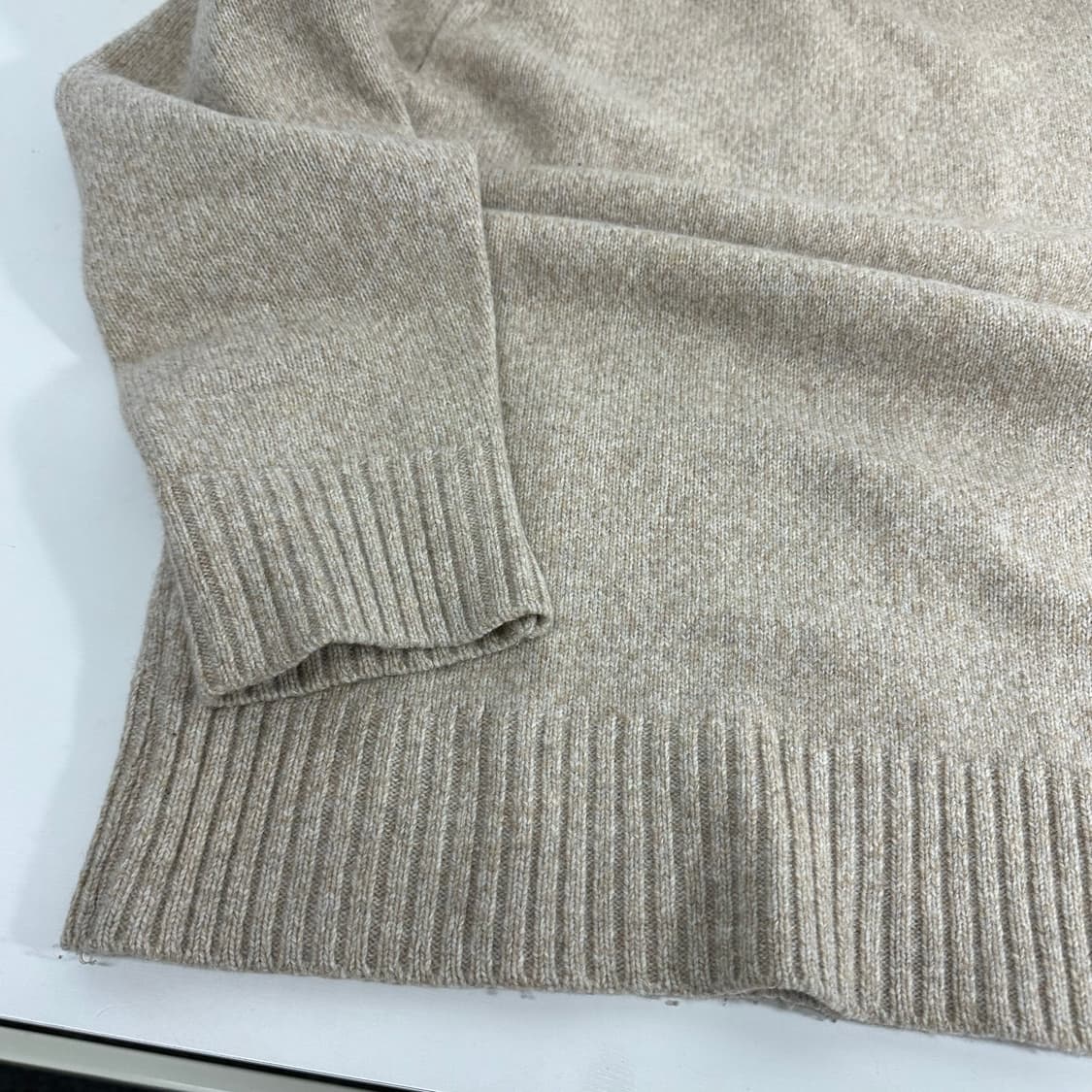 L 48 엘무드 오트베이지 루즈오버핏 울100% 라운드니트 상품이미지4