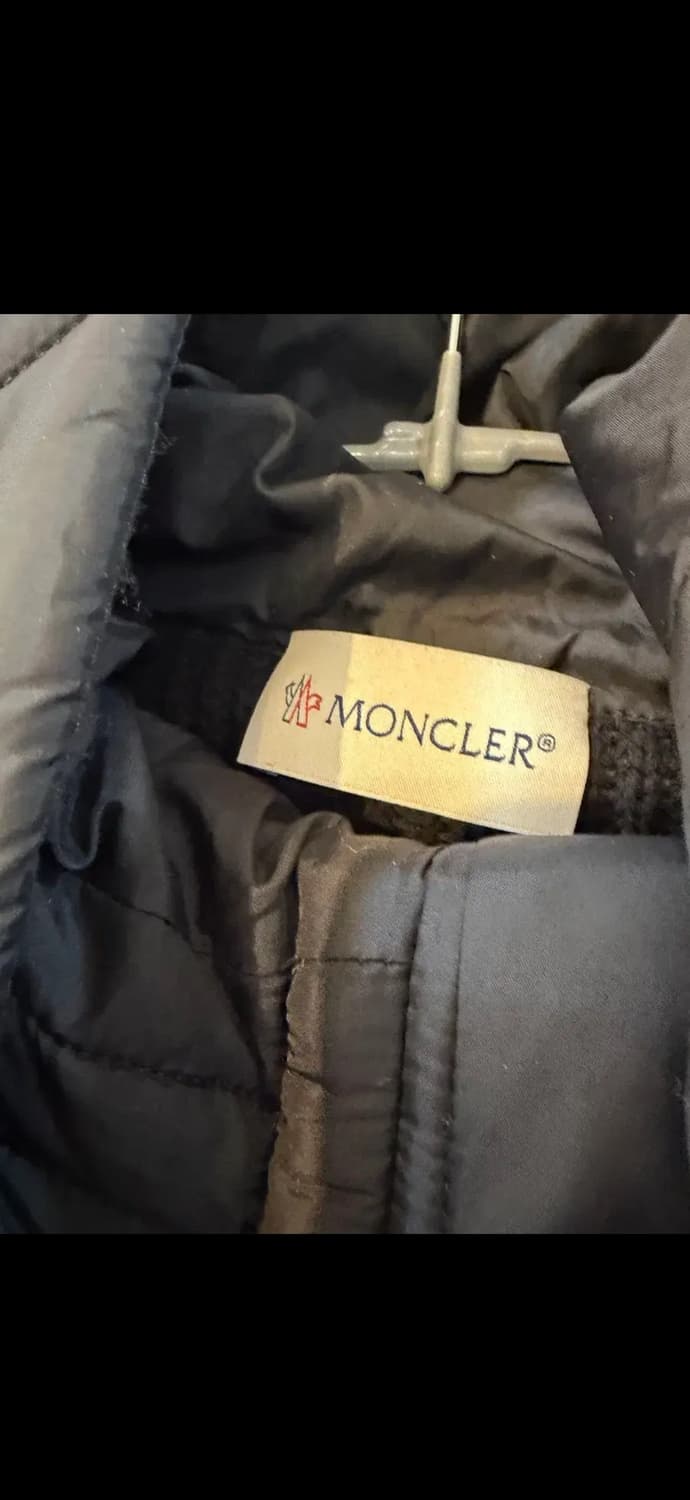 몽클레어 블랙 패딩 니트 가디건 상품이미지3