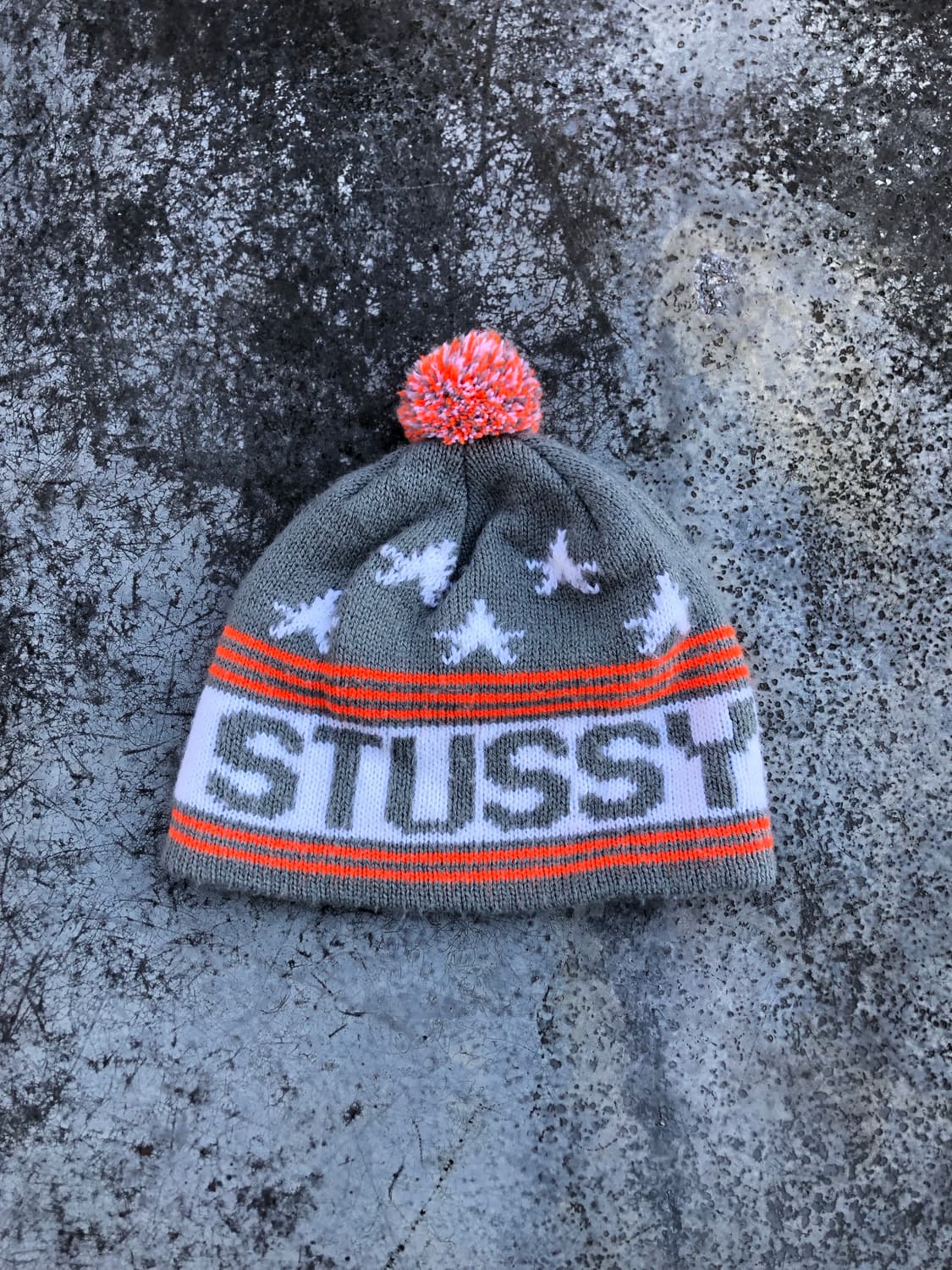 90s 올드 스투시 방울 비니 상품이미지1