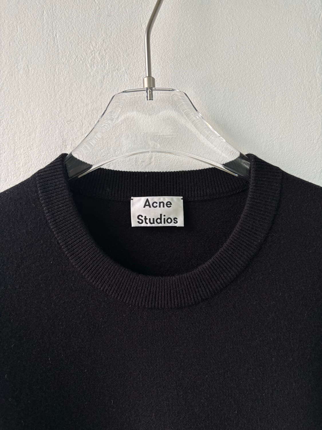 아크네 스튜디오 스웨터 상품이미지4