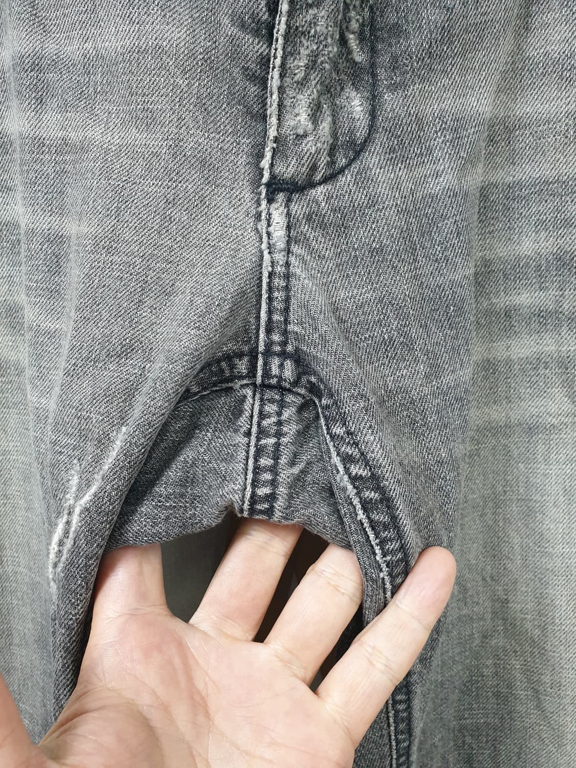 [48/정품] 돌체앤가바나 백플레이트 워싱진 상품이미지4