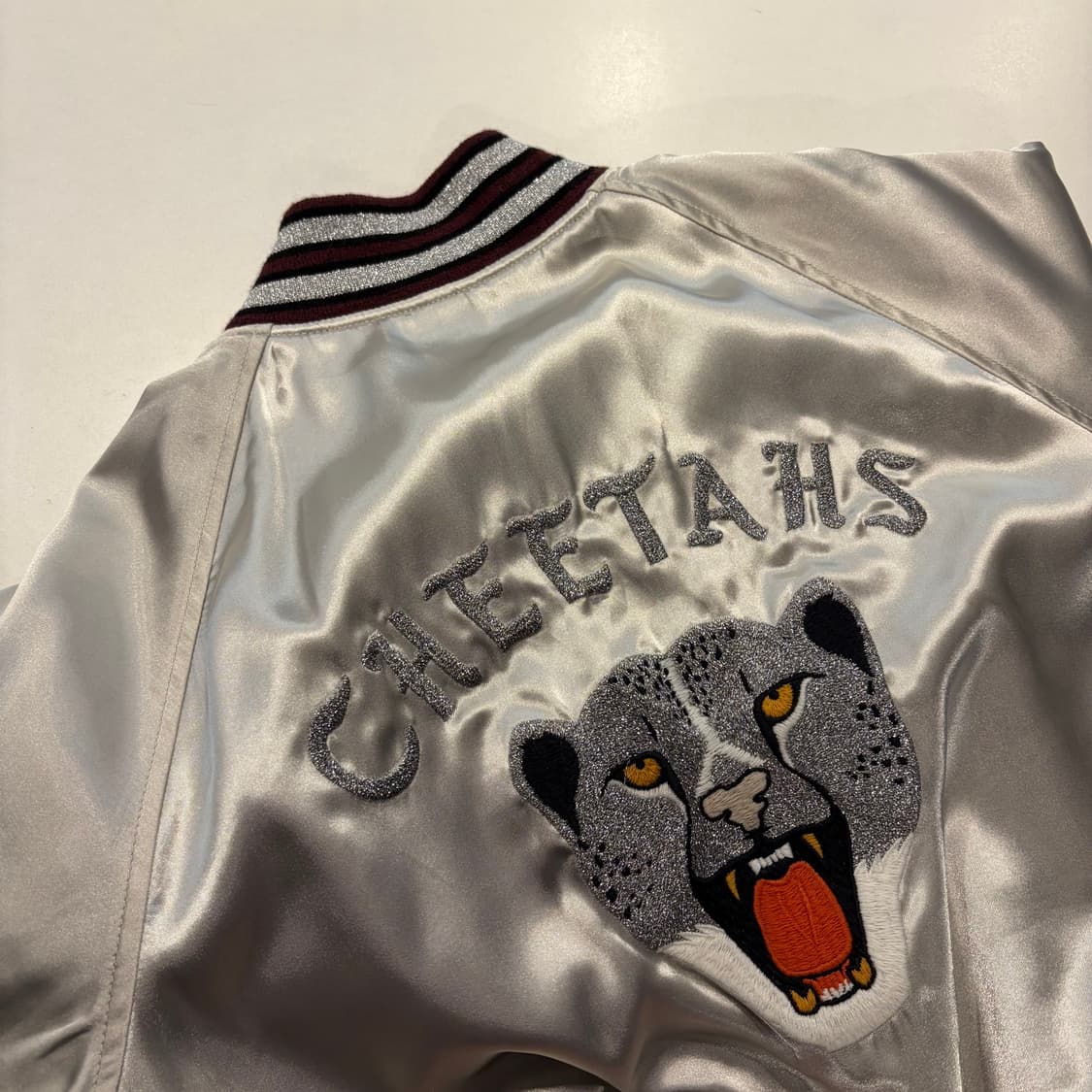 [S] 리바이스 치타 리버시블 스카쟌 자수 새틴 봄버 실버 D802 상품이미지10