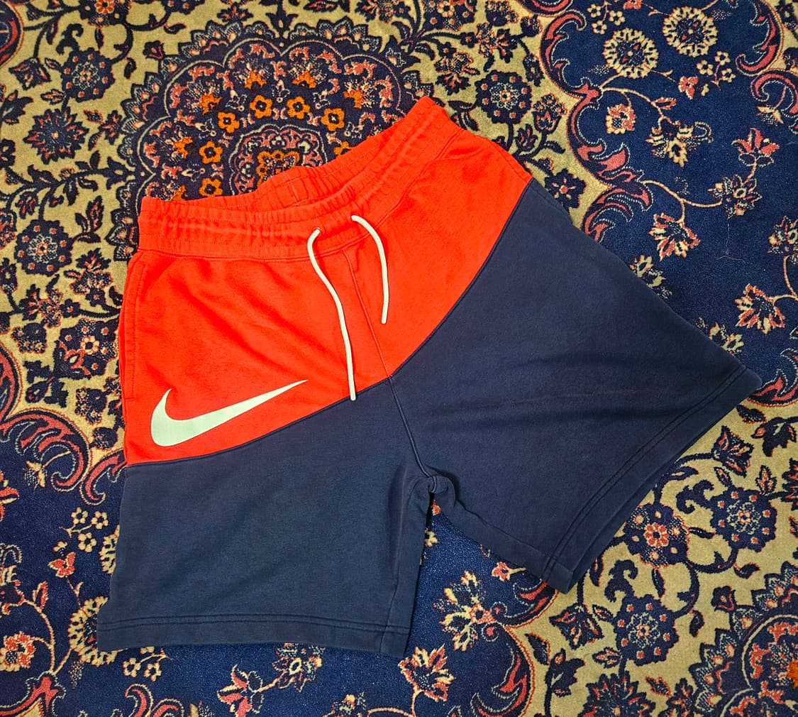  나이키(Nike) NSW 빅스우시 컬러블럭 반바지 상품이미지1