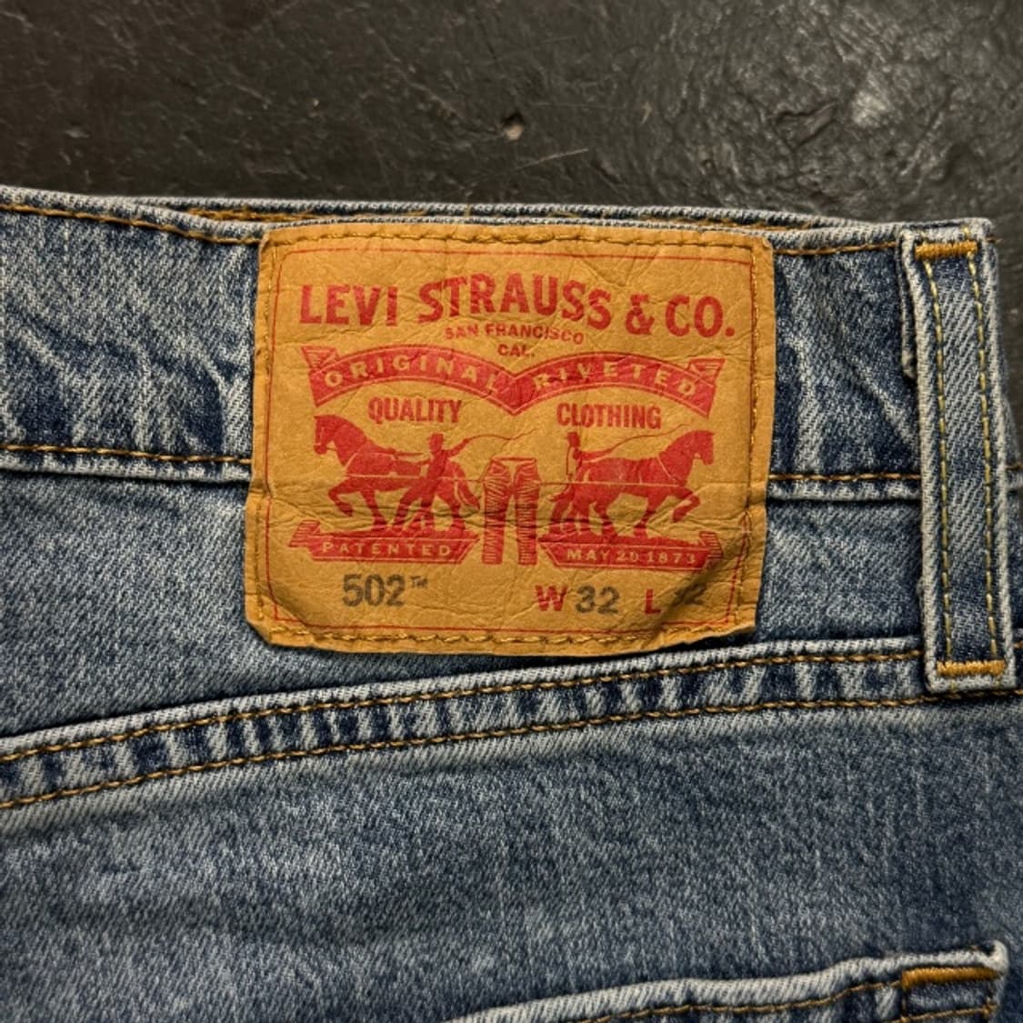 32 리바이스 502 청바지  상품이미지4