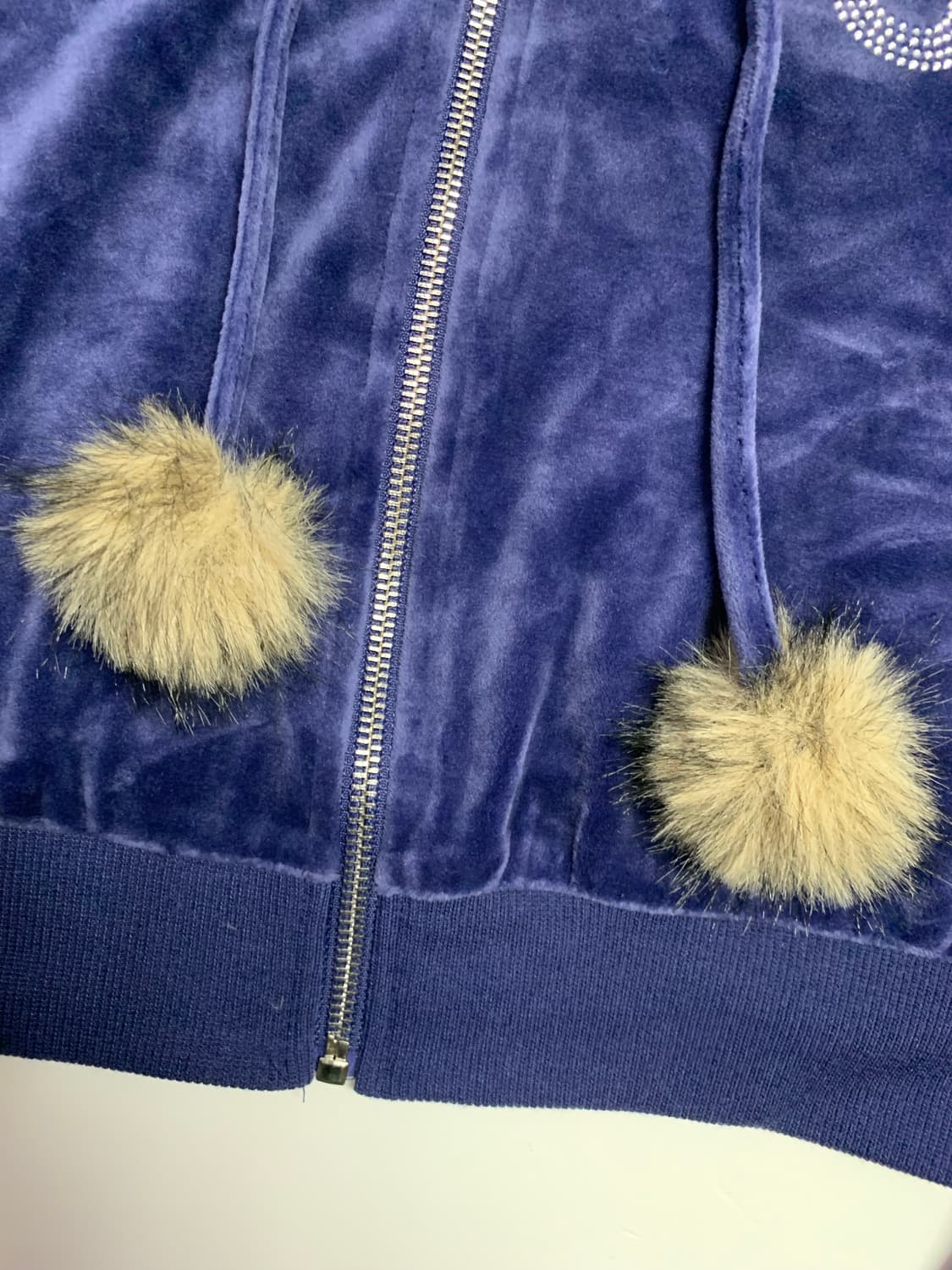 [새제품] 트루 릴리전 퍼 트림 벨루아 셋업 상품이미지6