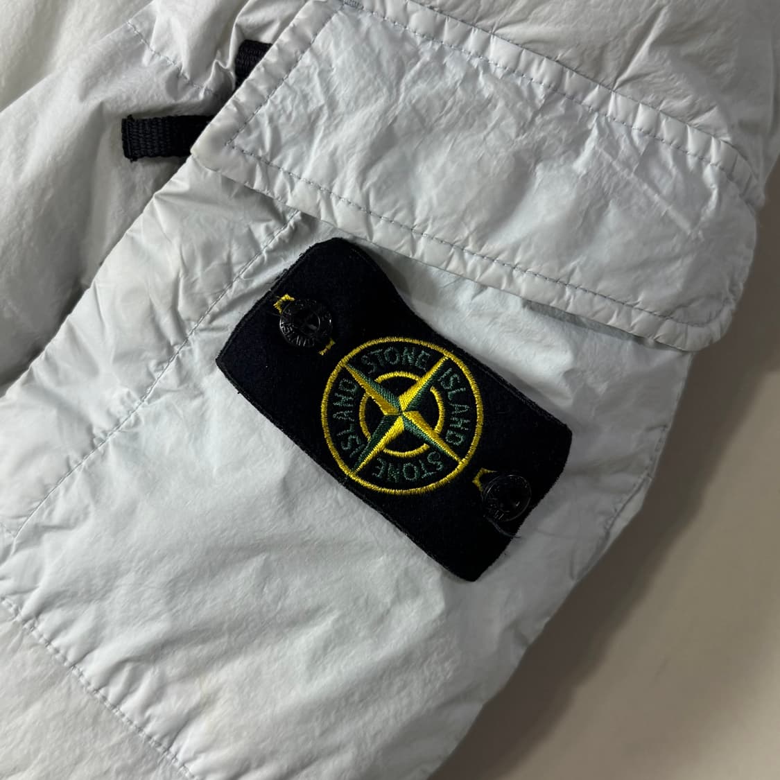 [XL/당일출고]스톤아일랜드 크링클랩스 패딩 상품이미지3