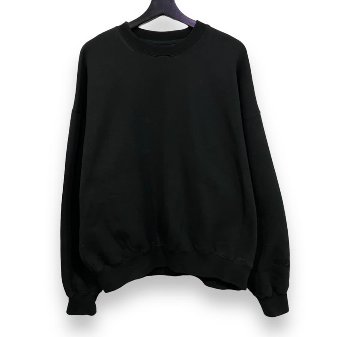 에센셜 빅로고 맨투맨 상품이미지2