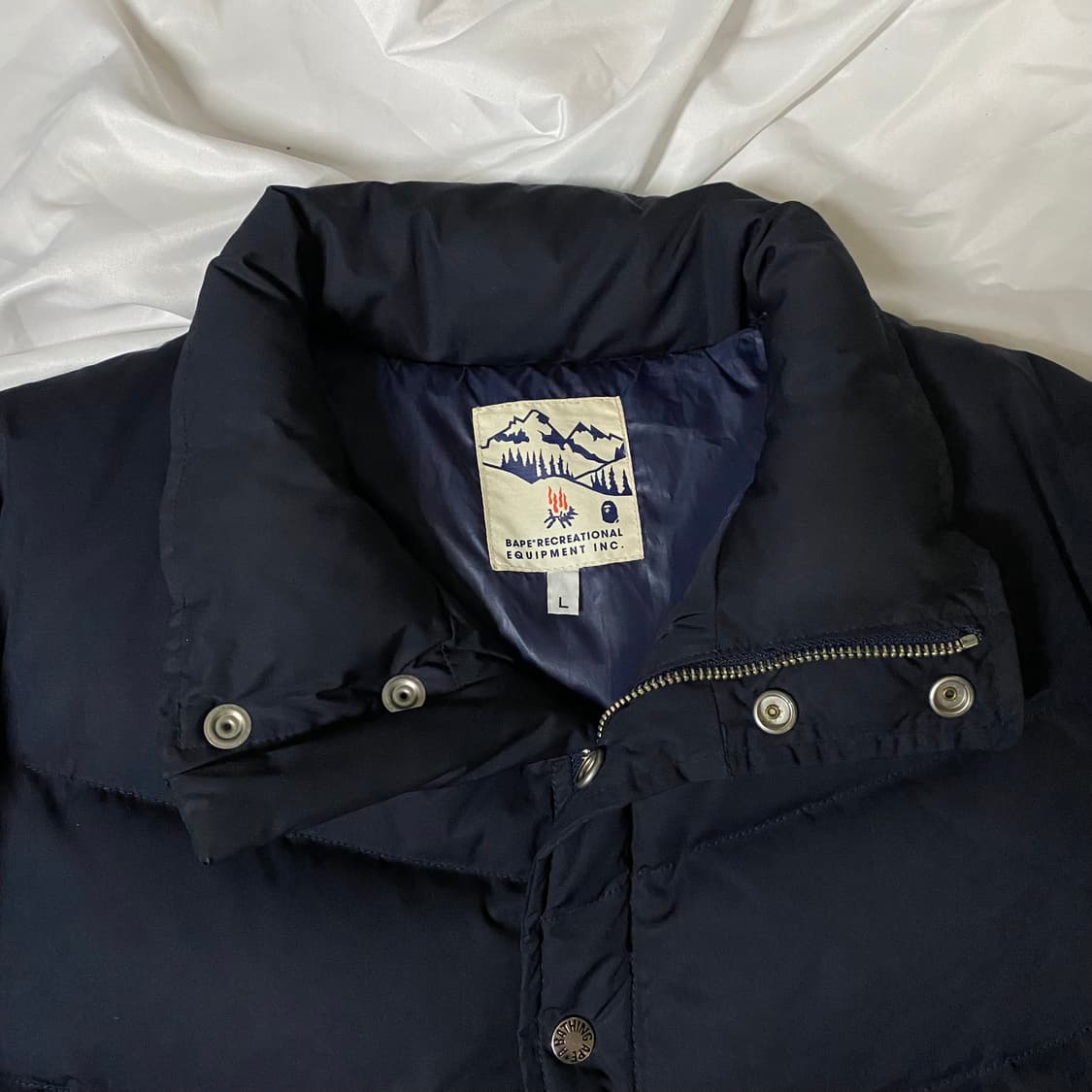 베이프 사루 투웨이 패딩 네이비 상품이미지5