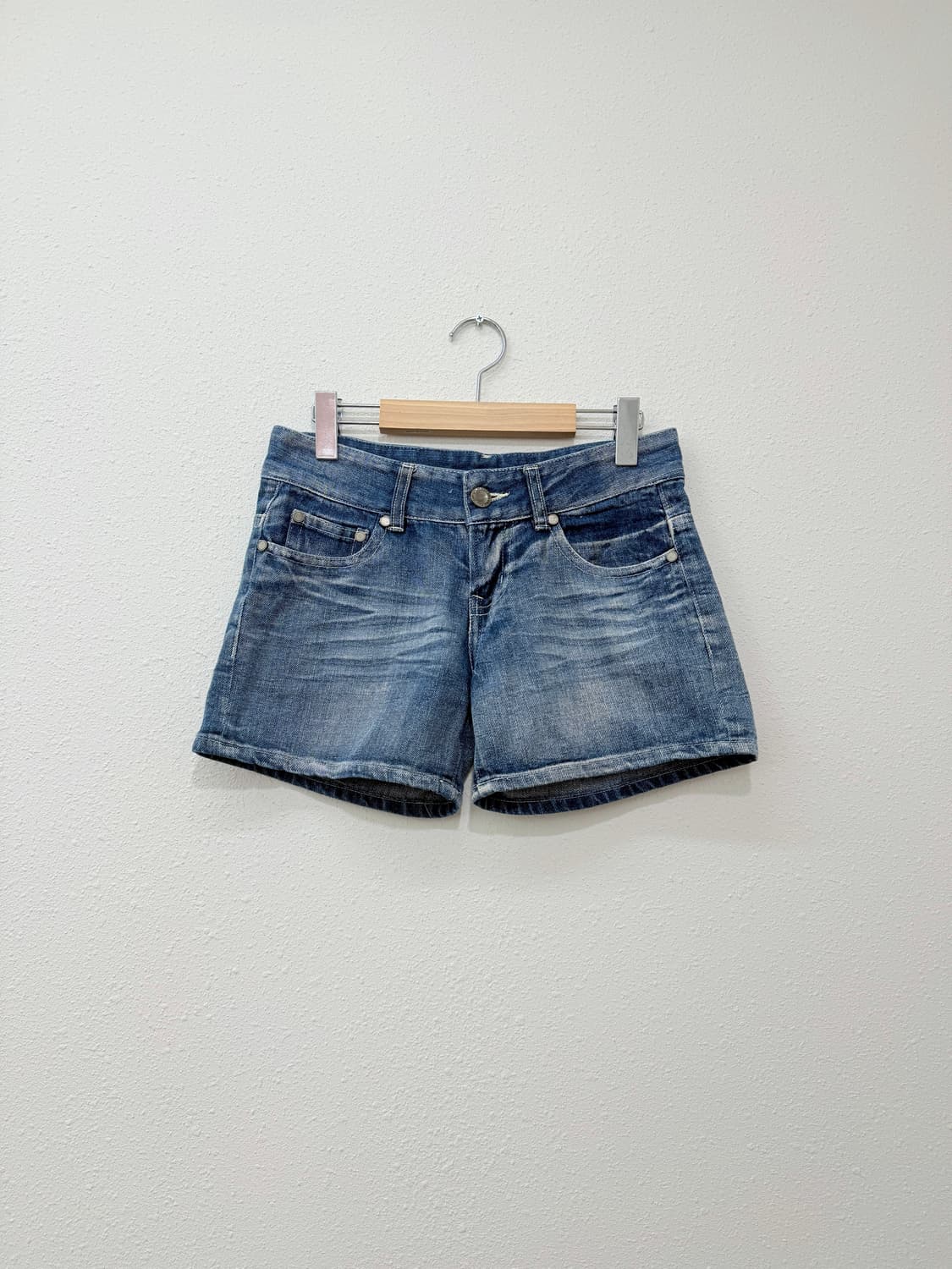 빈티지 로우라이즈 워싱 데님 숏 팬츠 상품이미지2