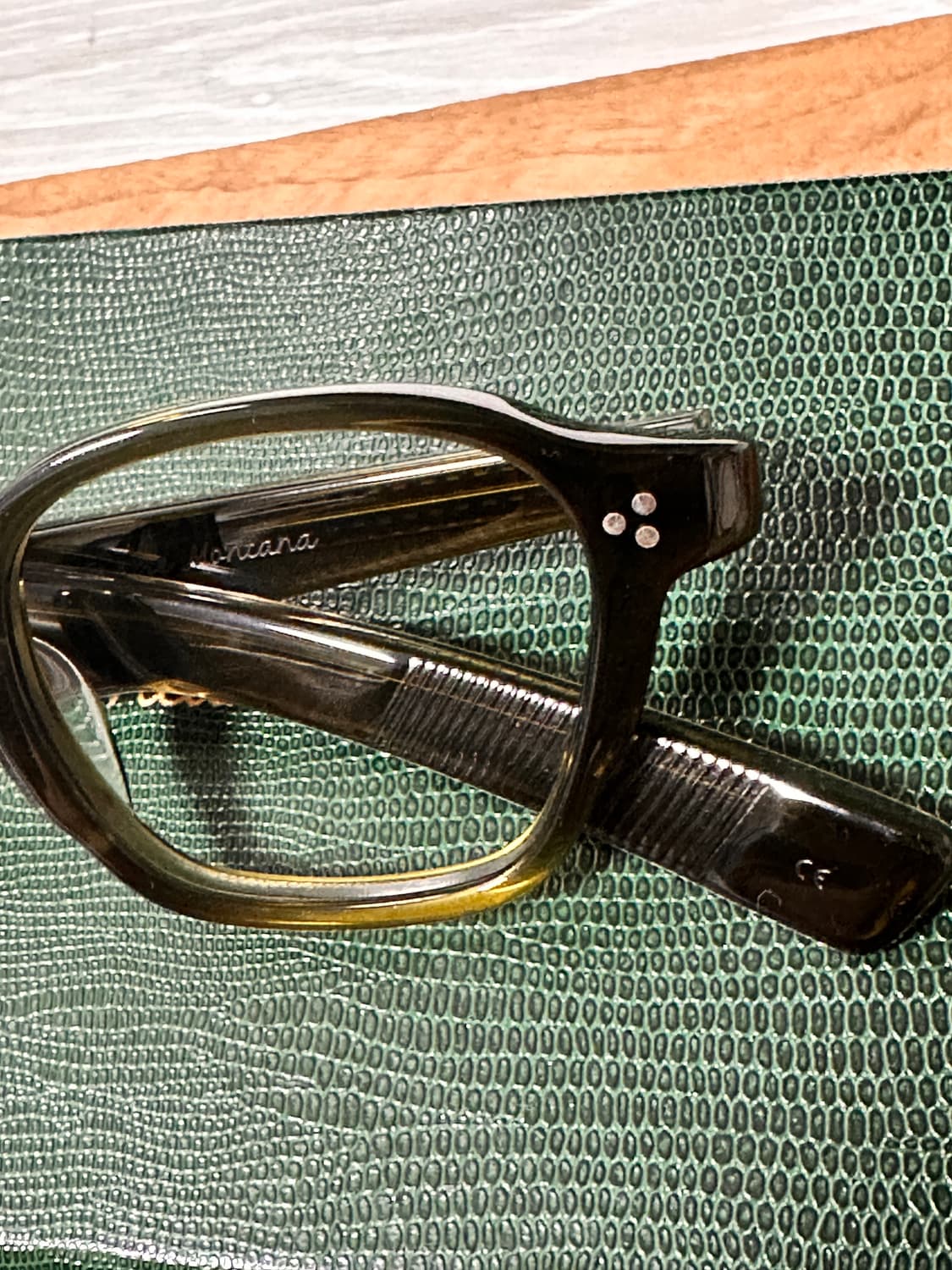 프레임 몬타나 FM26A 올리브컬러 안경 상품이미지3