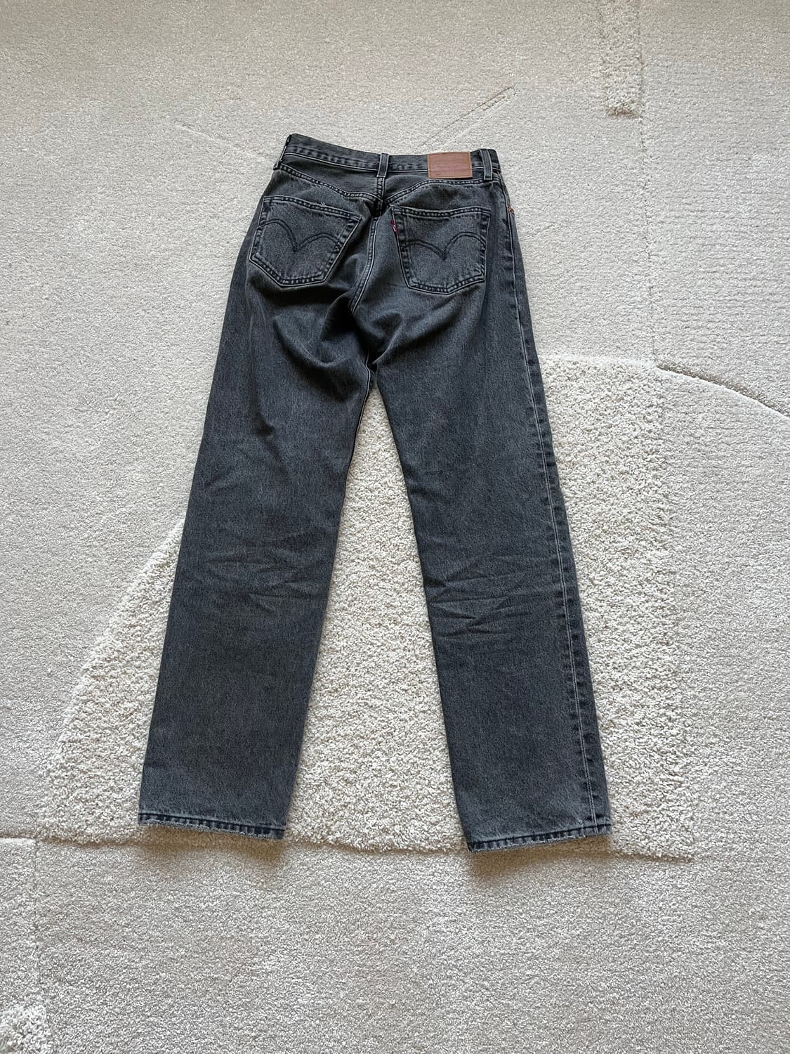 Levi's 501 프리미엄 그레이 워싱 스트레이트 데님 (24-25) 상품이미지9