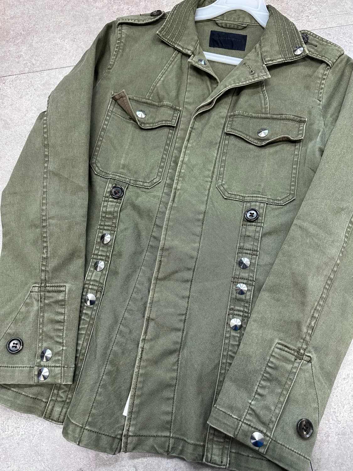 stud detail pocket shirt jk 상품이미지4