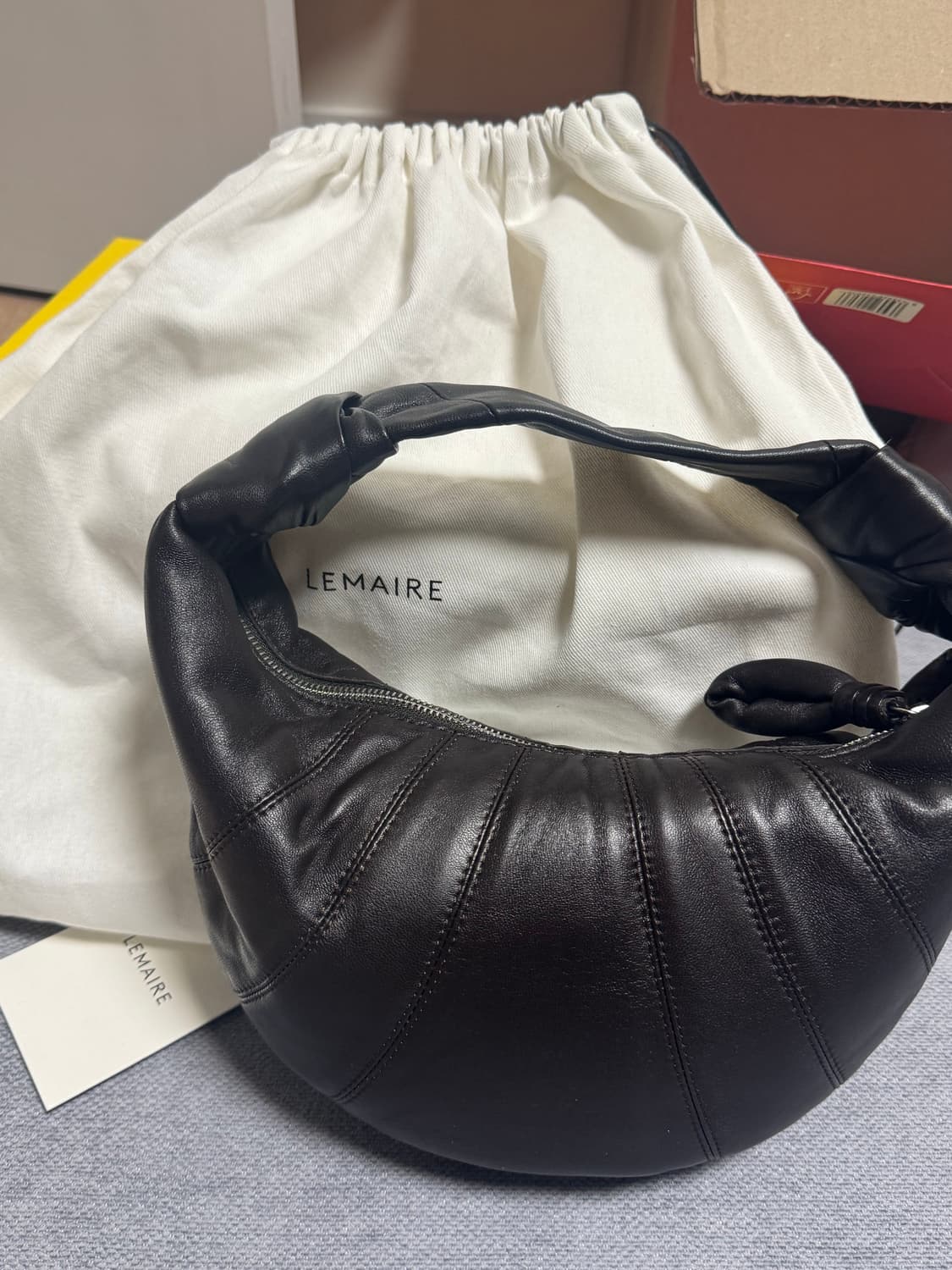 [LEMAIRE] 르메르 미니포춘 다크초코 상품이미지2