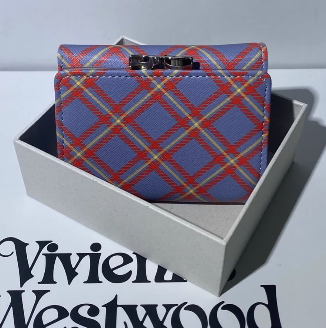 비비안웨스트우드 아카이브 은장 orb 패턴 하프월렛 반지갑(풀구성) 상품이미지4