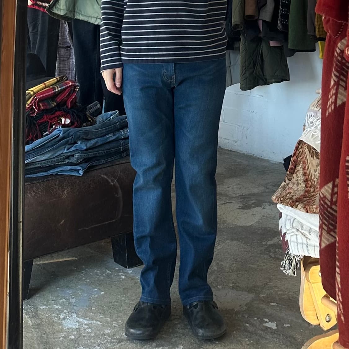 (착용컷) 리바이스 505 (남성용 31) 상품이미지3