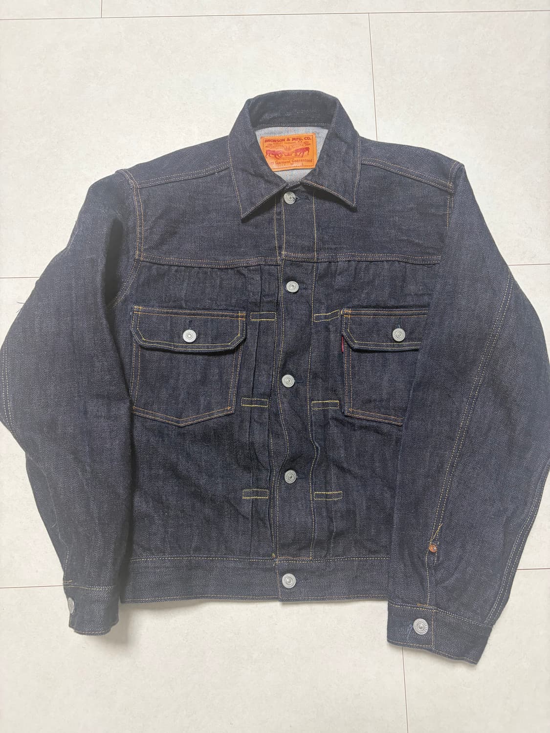 브론슨 데님자켓 40사이즈 팝니다 상품이미지2