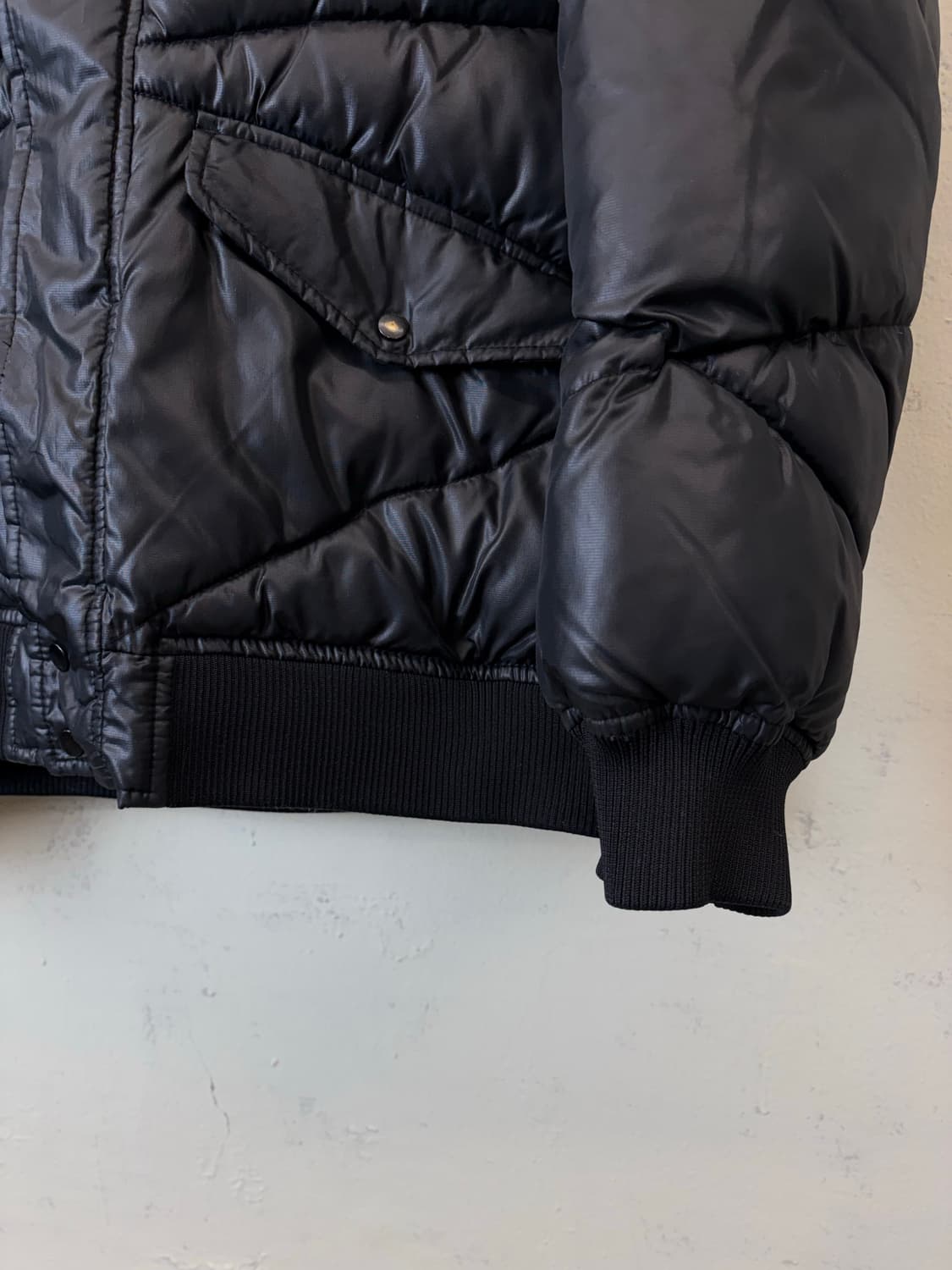 아디다스 NBA 올드스쿨 레이커즈 후드 숏패딩 블랙 상품이미지5