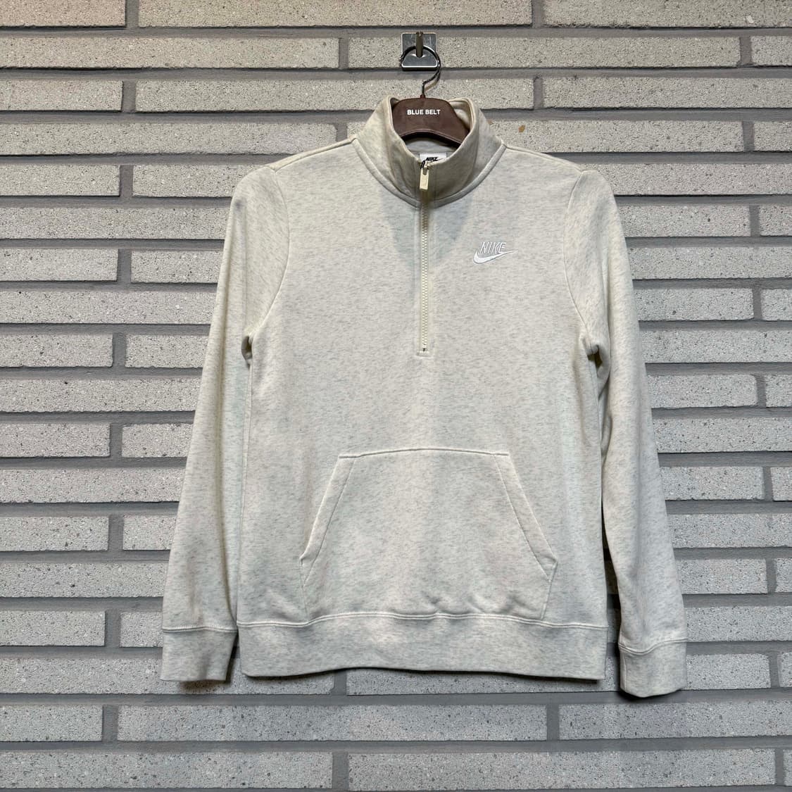 나이키 기모 카라 맨투맨 아이보리 컬러  상품이미지1