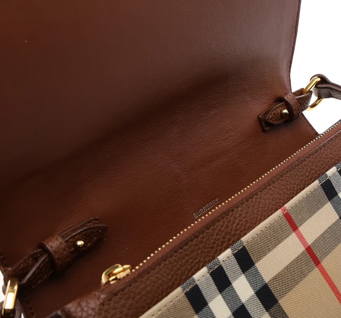 [S급] 버버리 빈티지 체크 햄프셔 크로스백 판매합니다!!! 상품이미지6