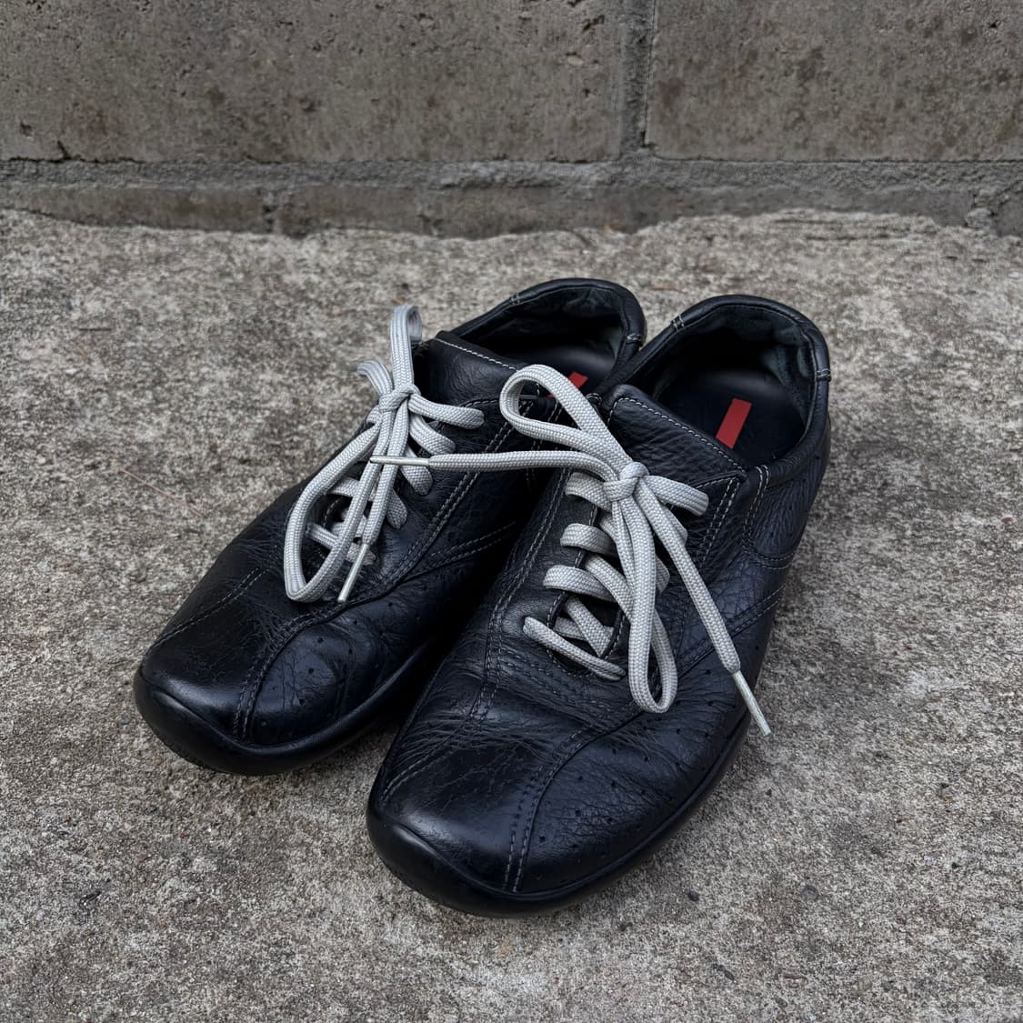 프라다 스포츠 레더 스니커즈 상품이미지2