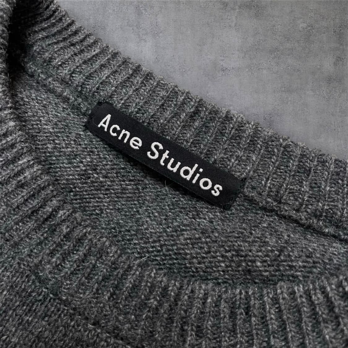 아크네 스튜디오 Acne studios 차콜 페이스 패치 니트 M 상품이미지2