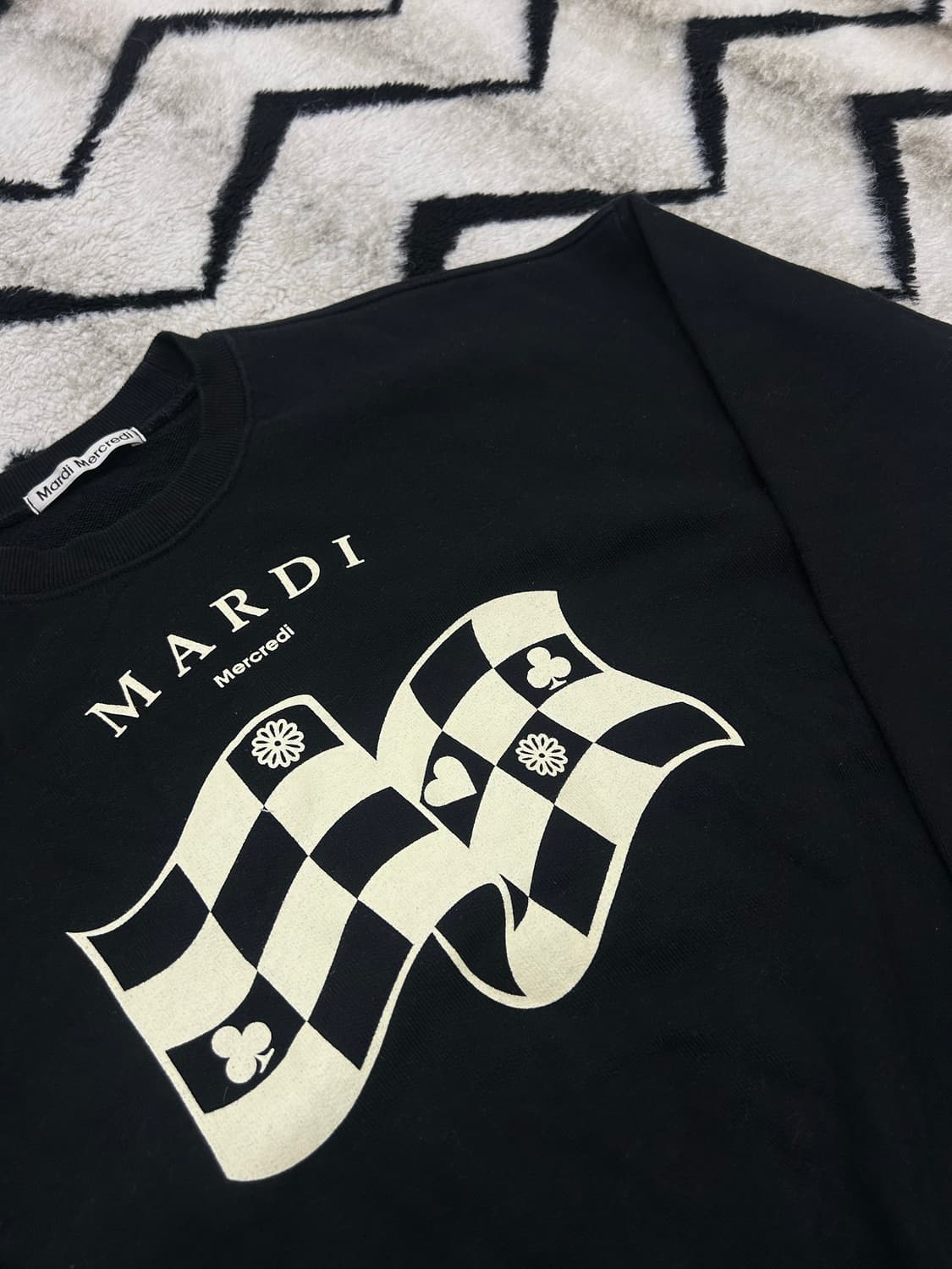 [Free]마르디메크르디 체커보드 맨투맨/블랙 상품이미지1