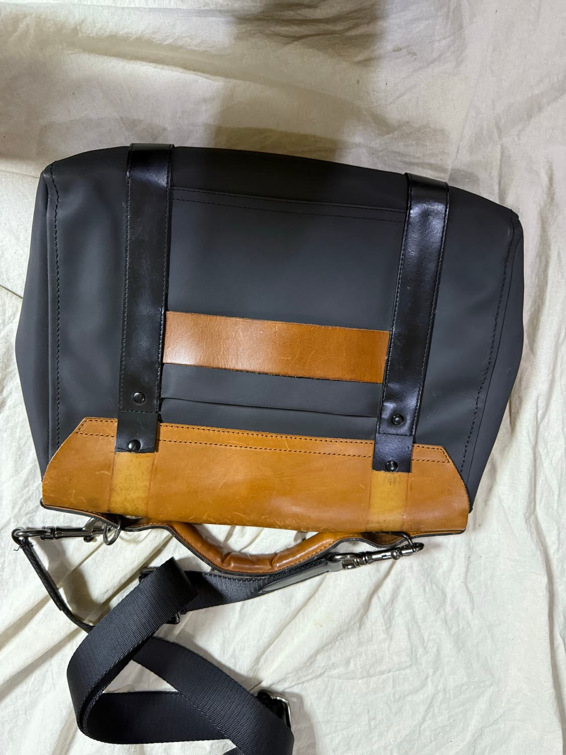 만다리나덕 사첼백  상품이미지4