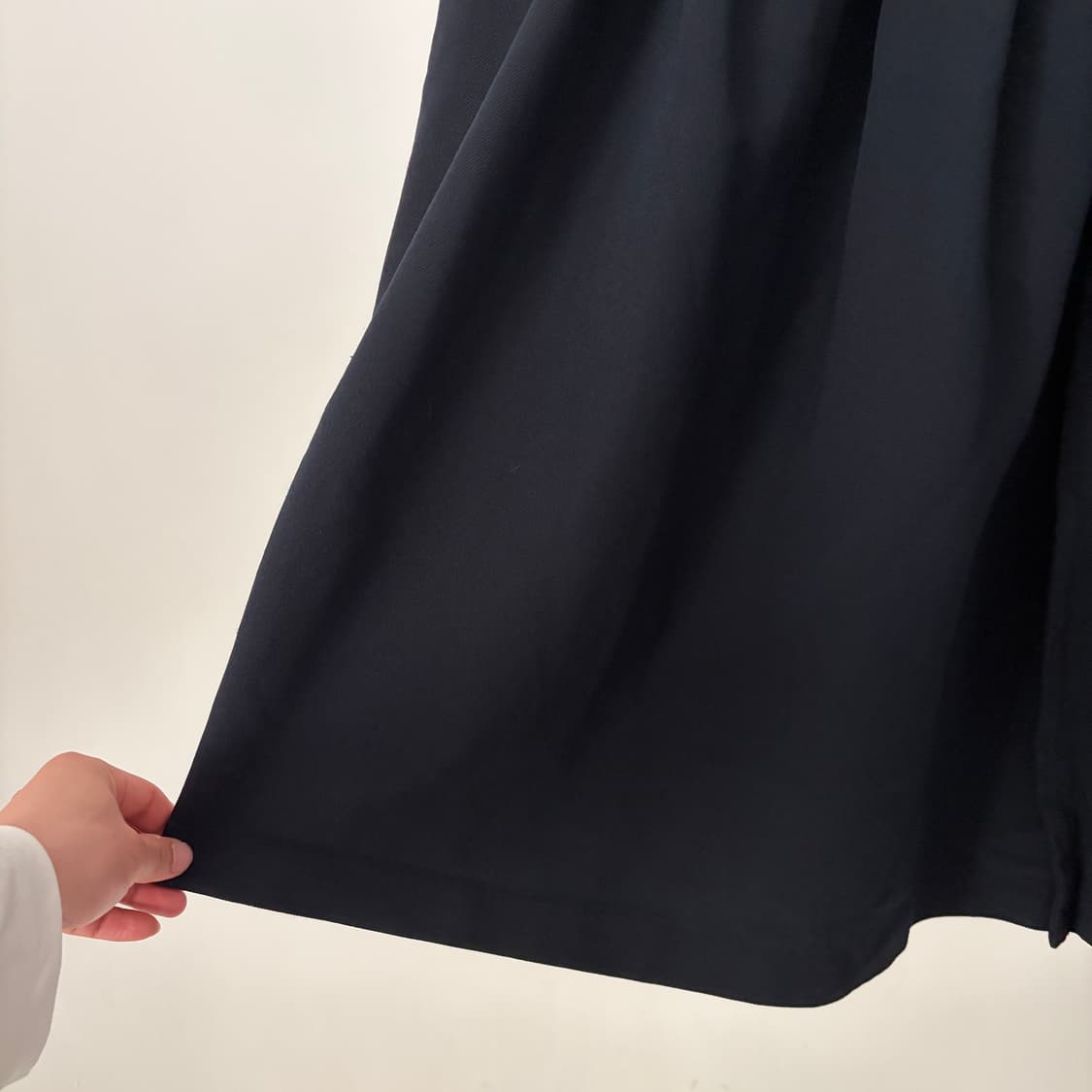 Cutting Line Detail Volume Skirt 상품이미지5