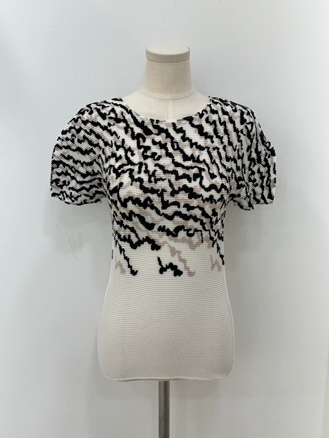 이세이미야케 가디건 반팔 set 상품이미지5