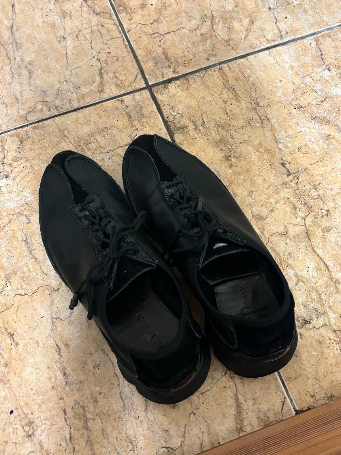 아워레가시 클로브 블랙 42 상품이미지1