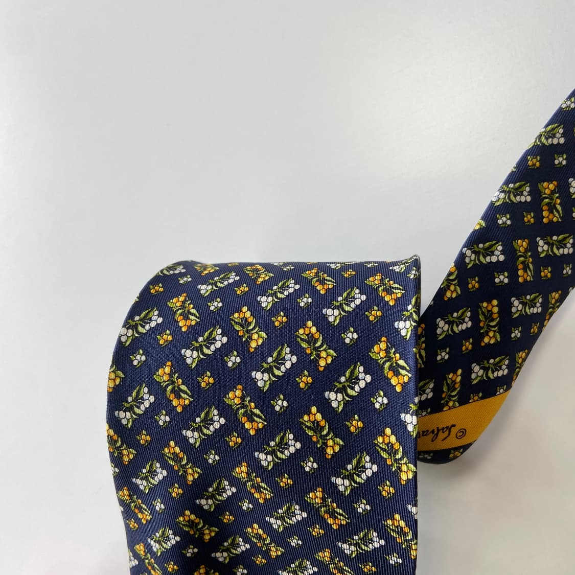 페레가모 (Ferragamo) 명품 정품 넥타이 상품이미지5