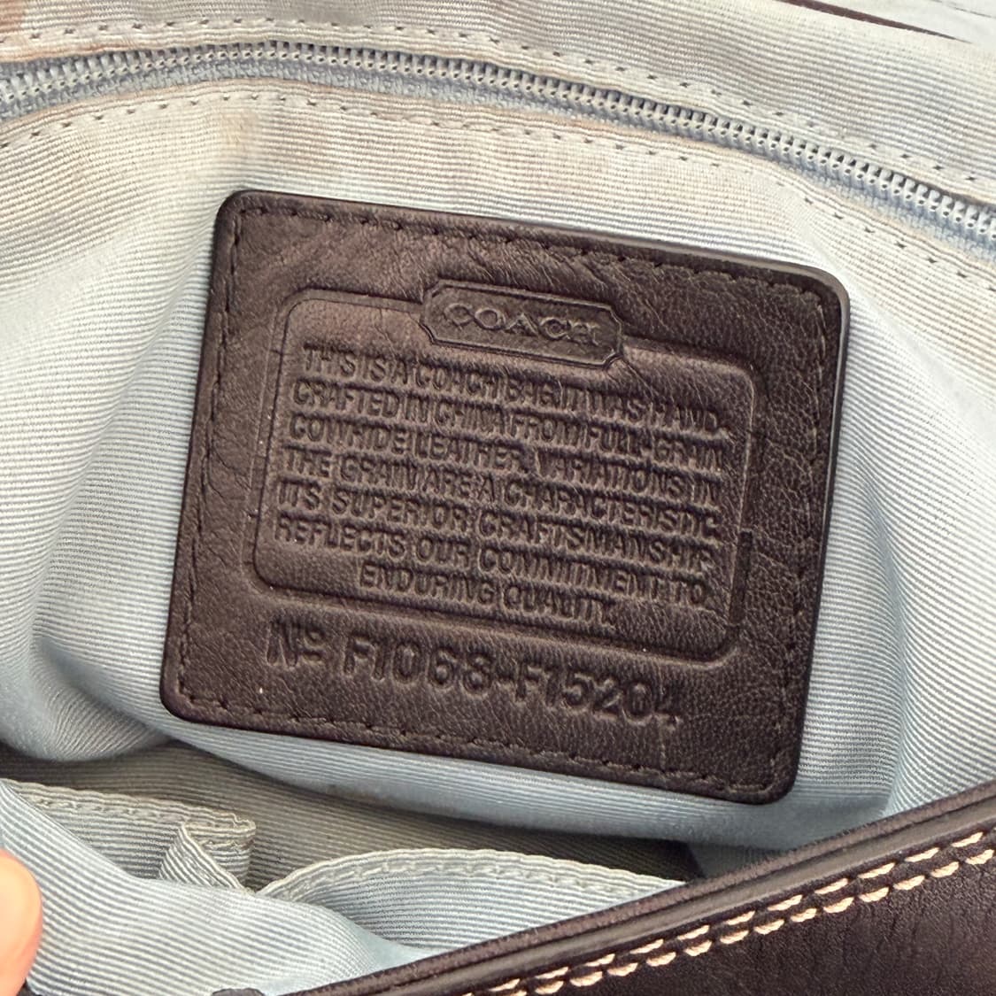 Coach leather buckle shoulder bag 상품이미지5