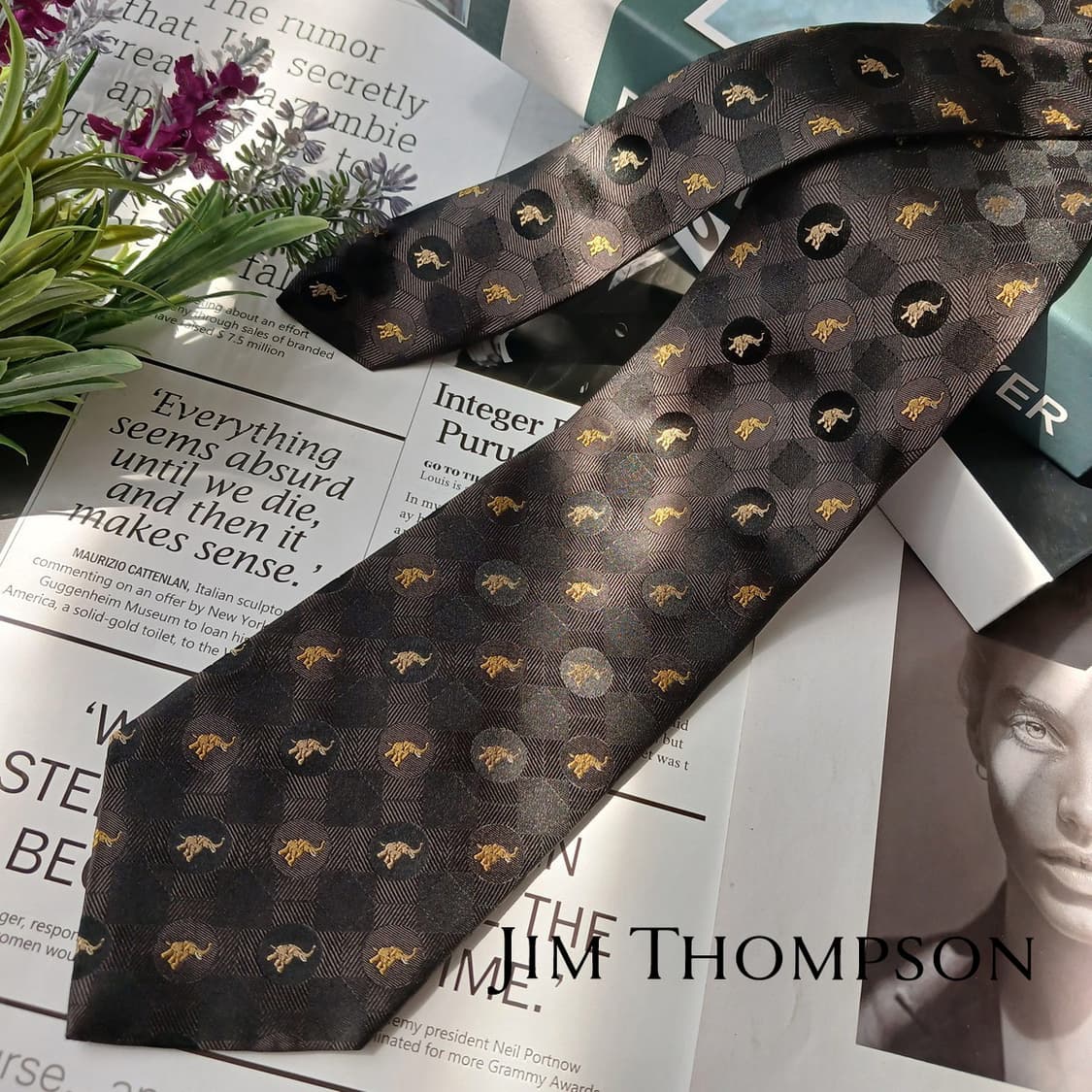 짐톰슨 코끼리 자수 패턴 넥타이 9.5cm A+~A등급 E848
 상품이미지1