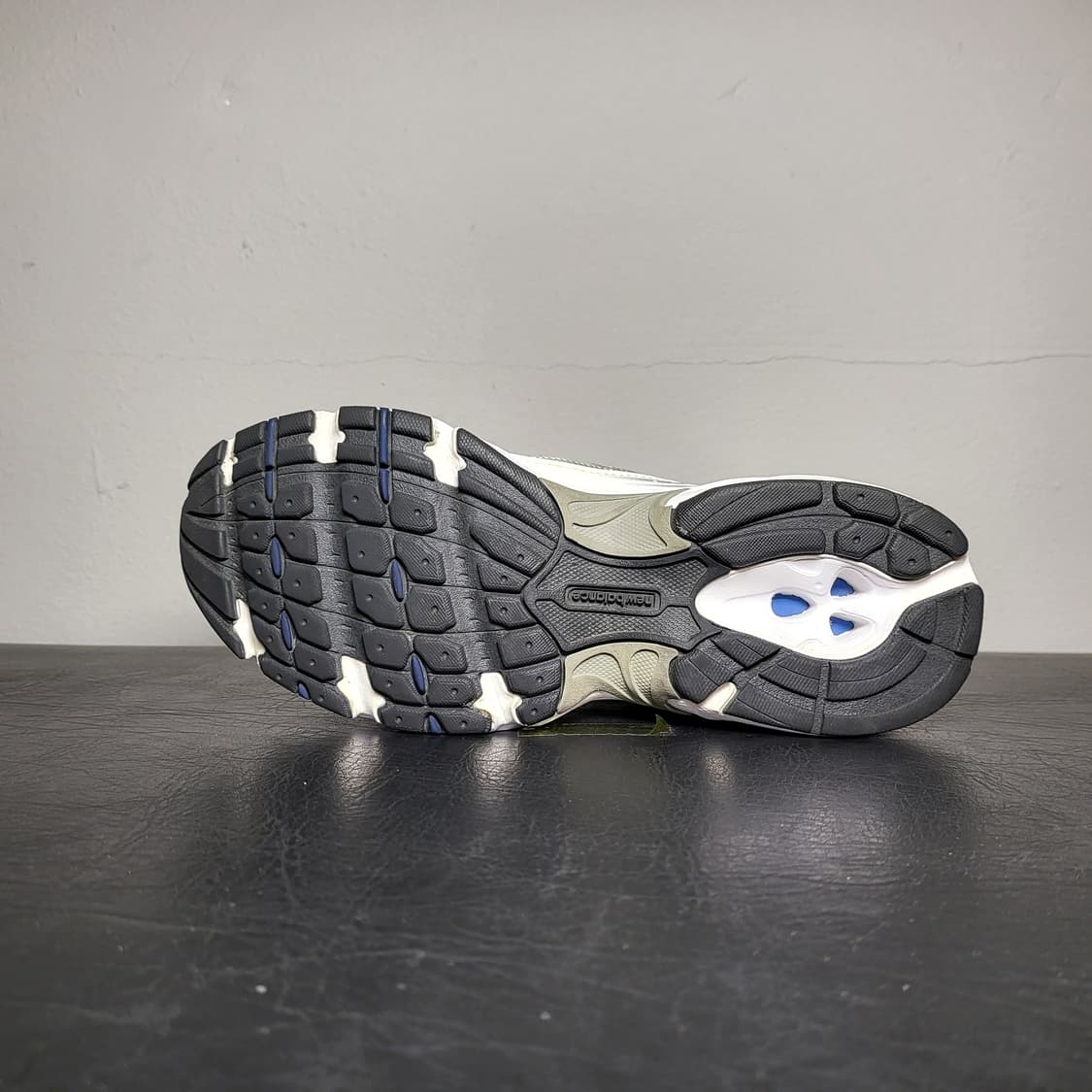 뉴발란스 운동화 240m 상품이미지10