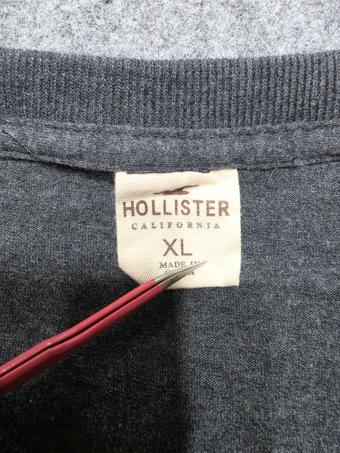 홀리스터 빅로고 Y2K 그레이 반팔티 XL 상품이미지4