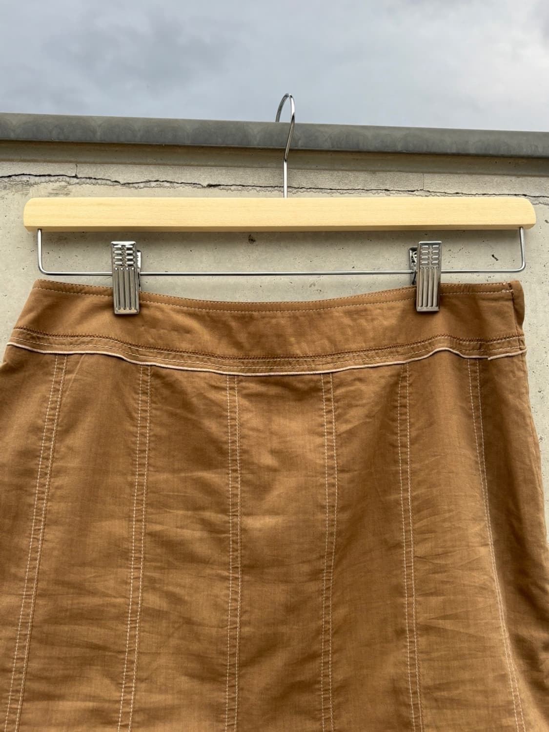 Brown Stitch Skirt 상품이미지3