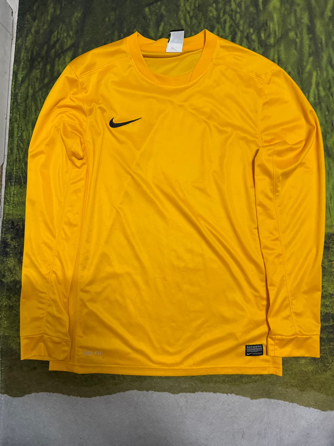 나이키 드라이핏 긴팔 티셔츠 노랑 상품이미지1