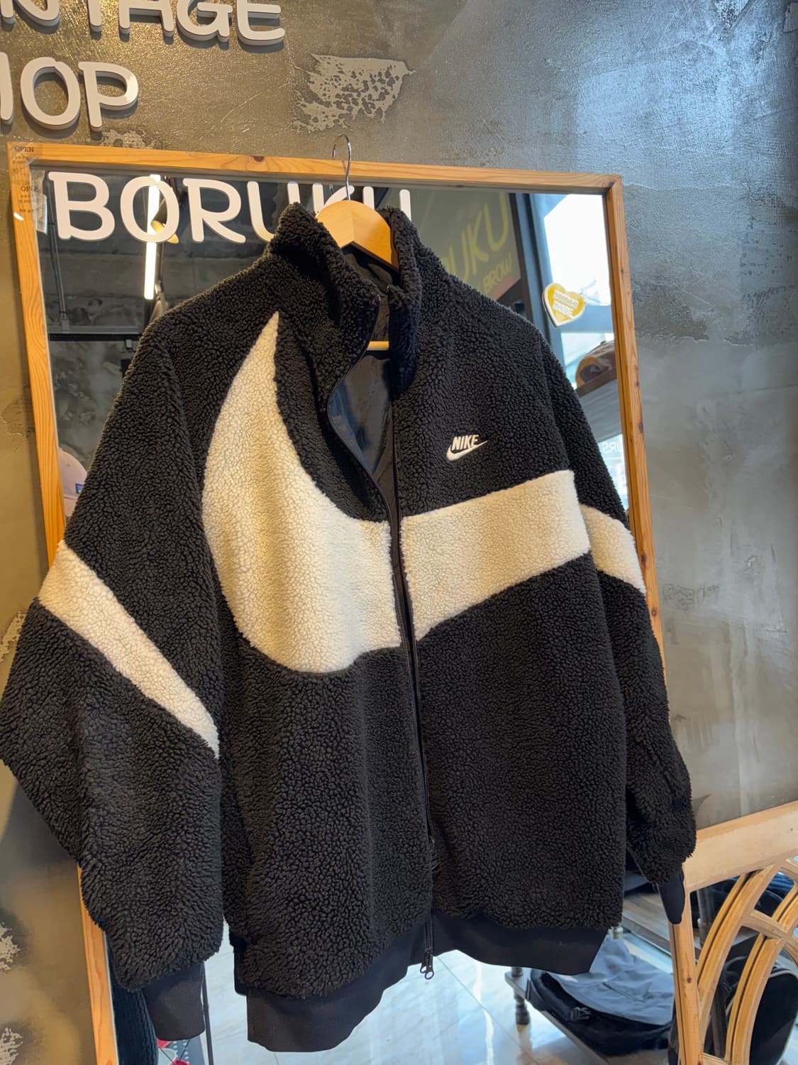 나이키 스우시 뽀글이 리버시블 플리스 XL 상품이미지1