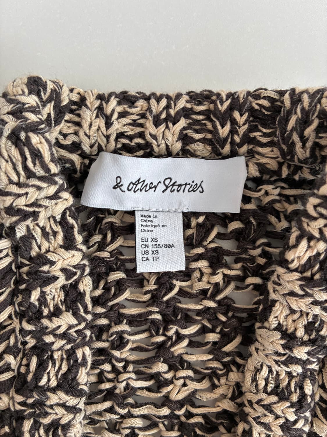 XS) 앤아더스토리즈 니트 슬리브리스 탑 베이지 상품이미지6