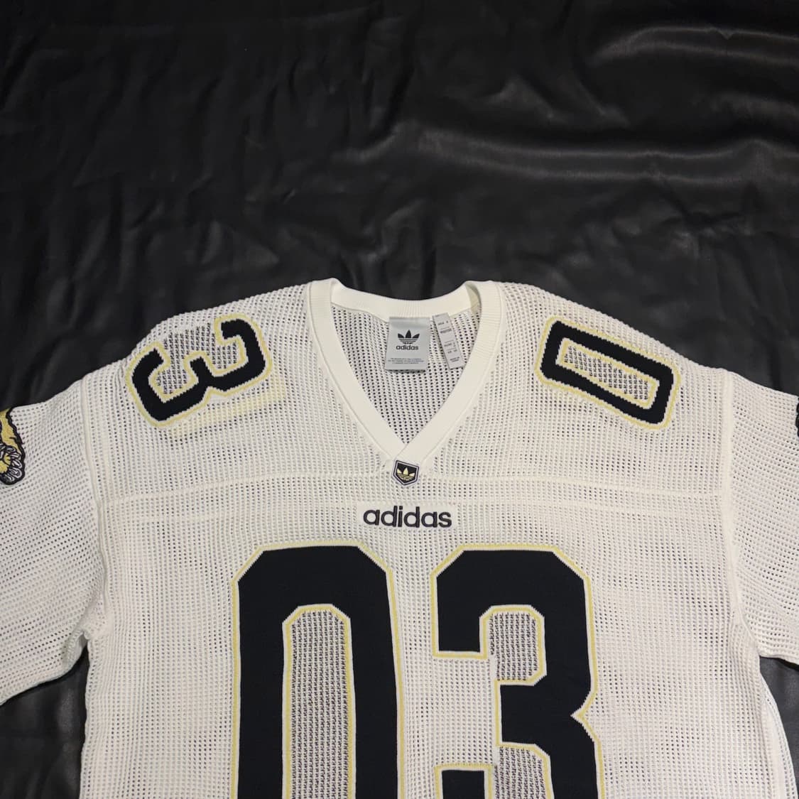 아디다스 03 넘버링 화이트 메쉬 반팔 상품이미지3