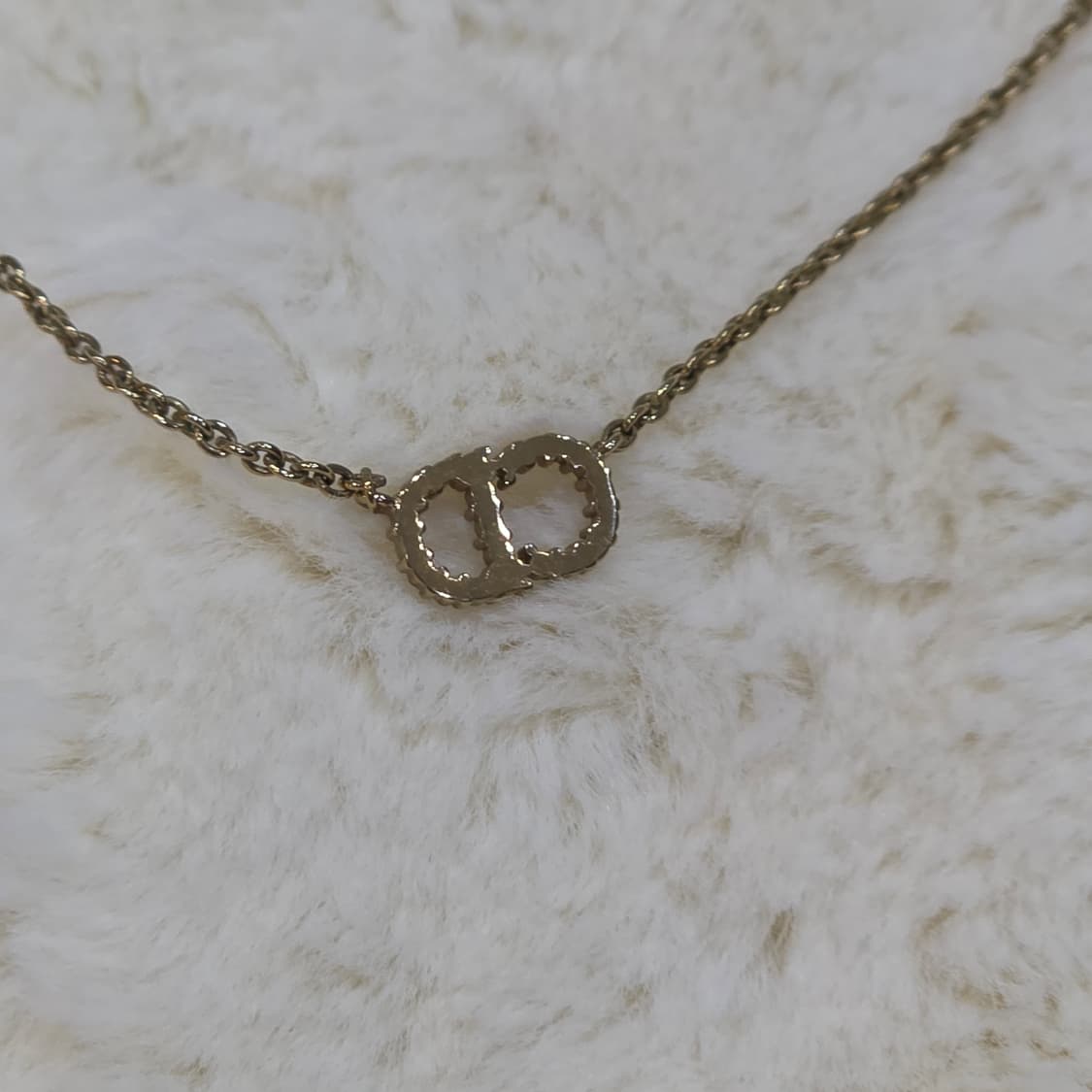 디올 금장 클레어 디 룬 미니 cd 로고 목걸이 상품이미지7