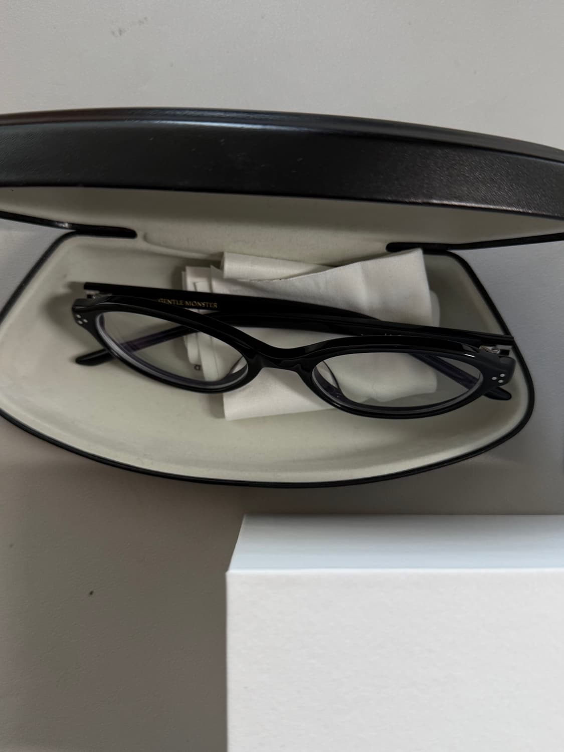 젠틀몬스터 LA CHA(라차) 안경 상품이미지5