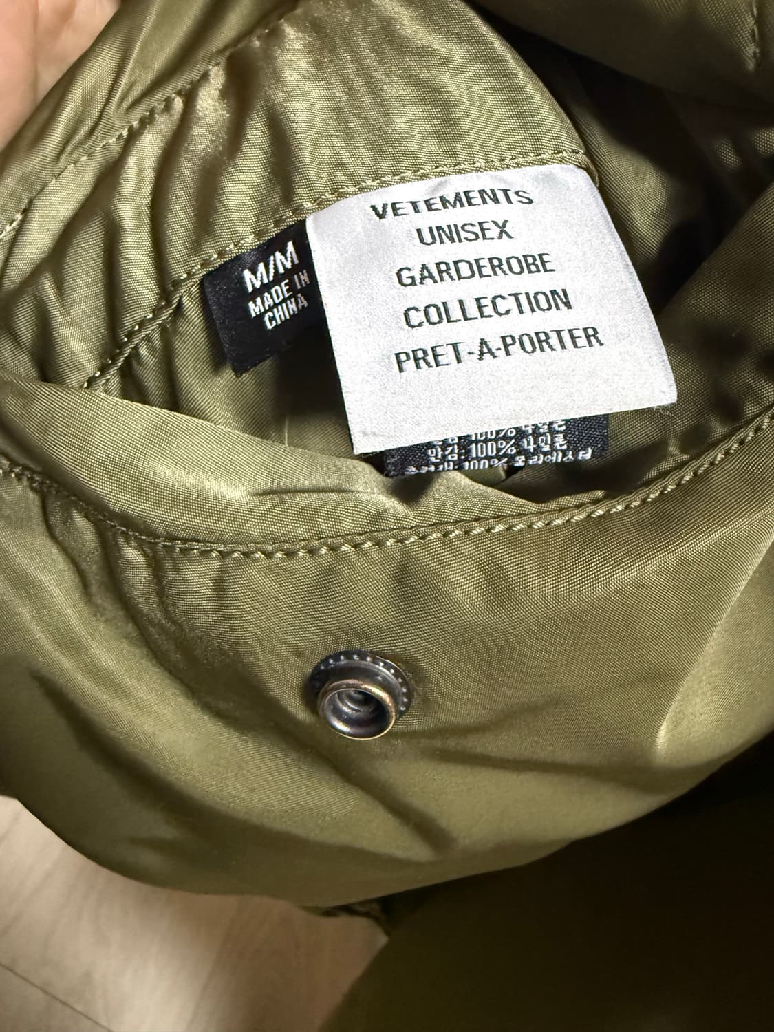 베트멍 X 알파인더스트리 MA-1 리버시블 후드 탈착 상품이미지6