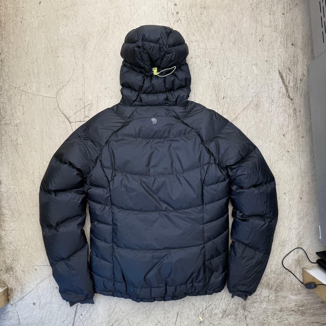 마운틴하드웨어 고프코어 푸퍼 패딩 M 상품이미지10