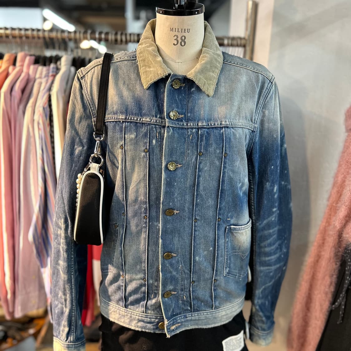 Diesel Dirty Washed Denim Jacket 상품이미지2