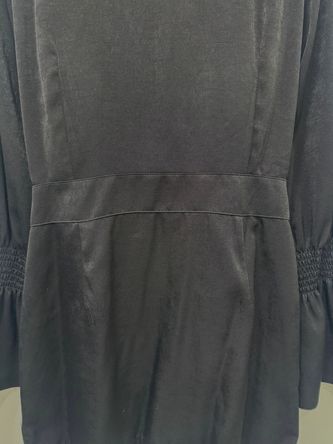 쥴리앤칼라 셔링 블랙 원피스 S 상품이미지8