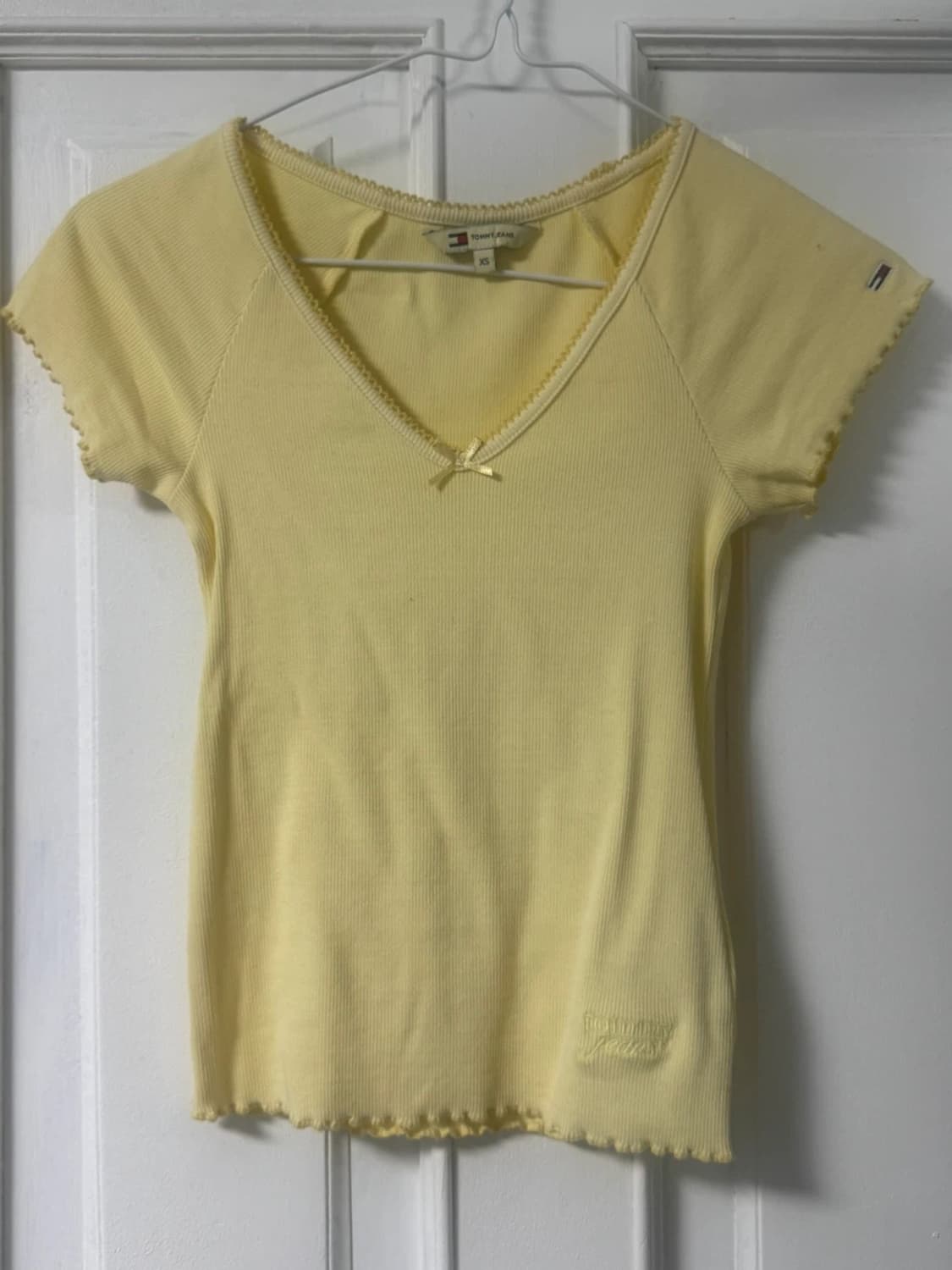 장원영 타미진스 브이넥 티셔츠 옐로우 (59000원) 상품이미지6